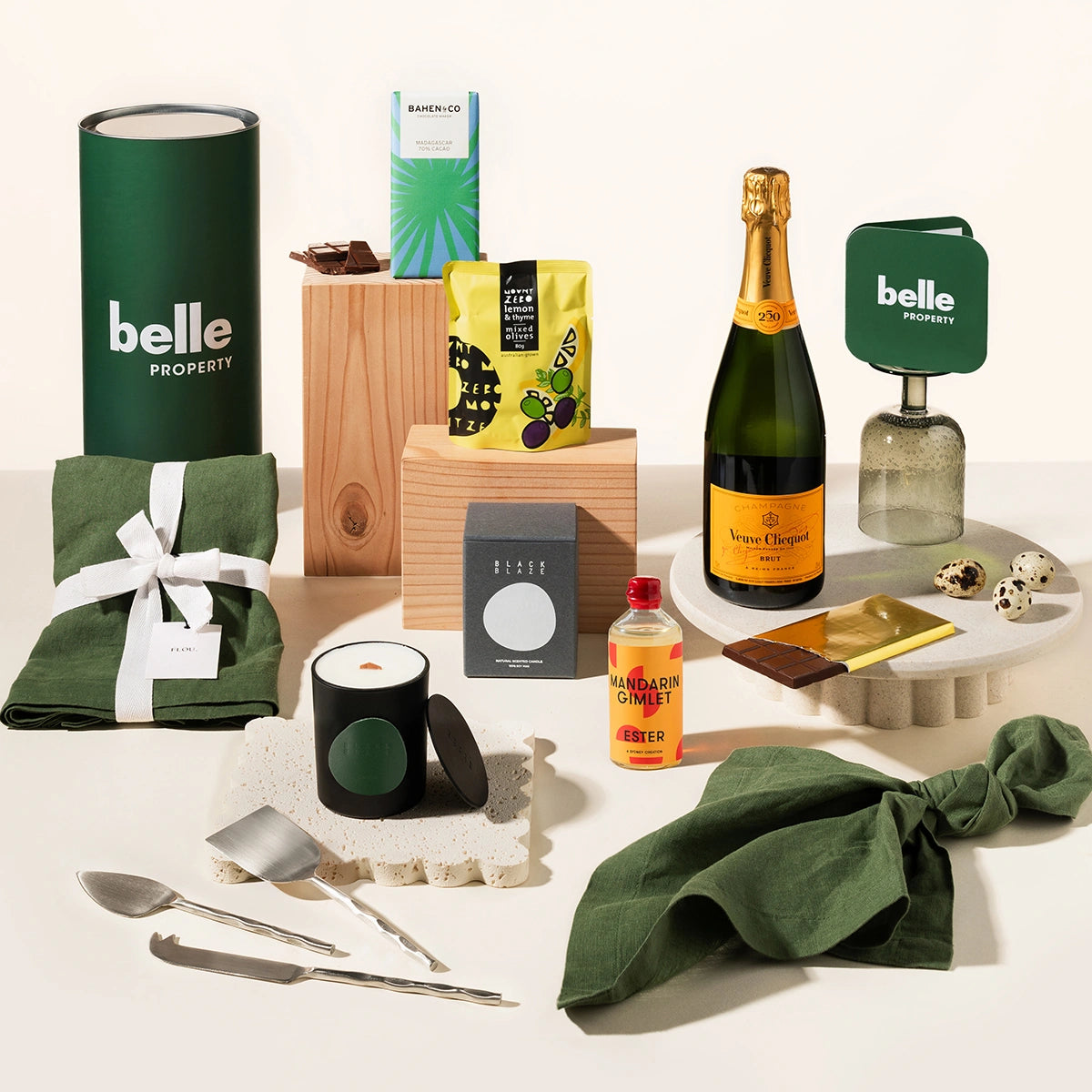 Belle Homely Hunter Hamper