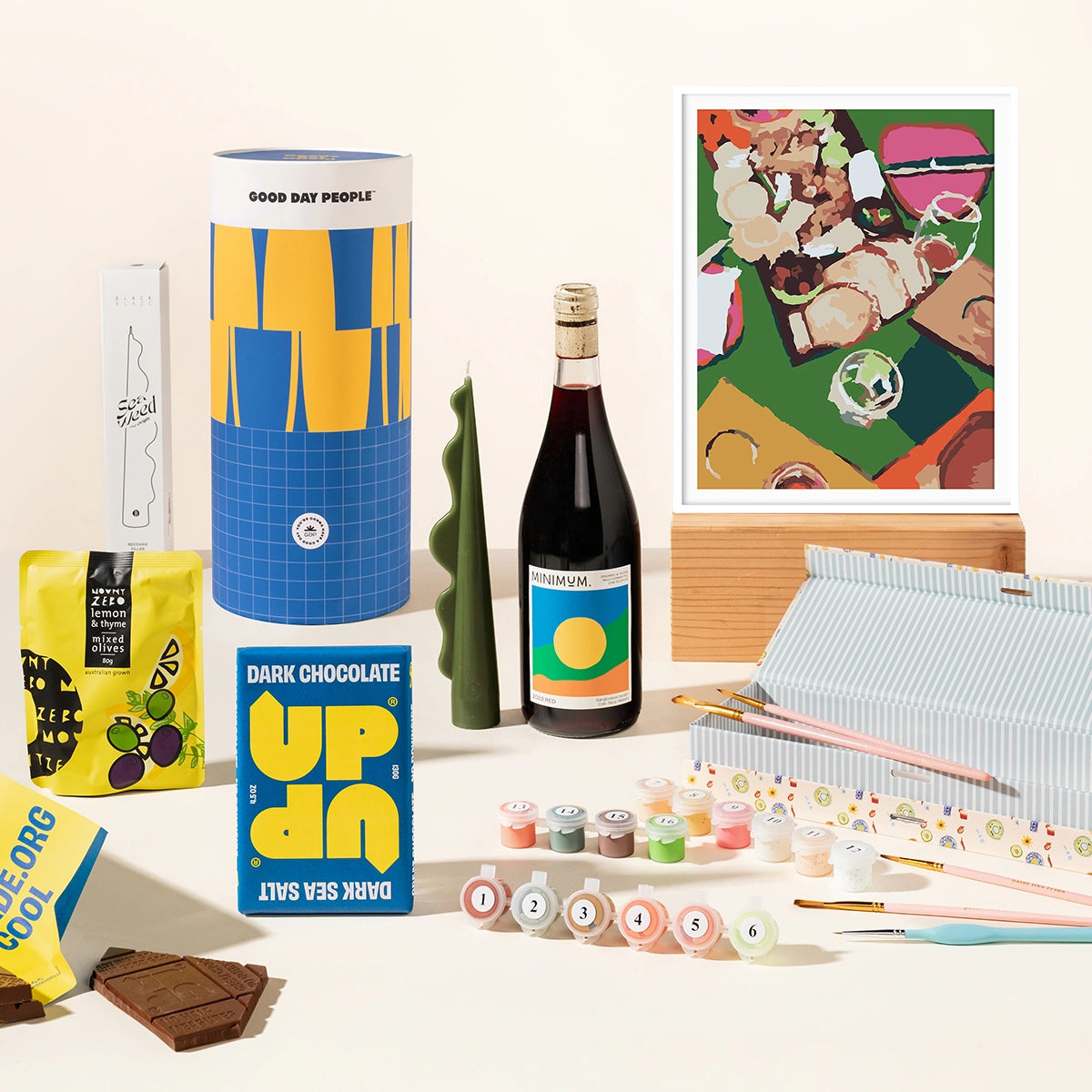 Painting Picasso Paint & Sip gift hamper